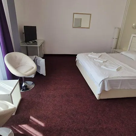 Imperial By Jr Hotel