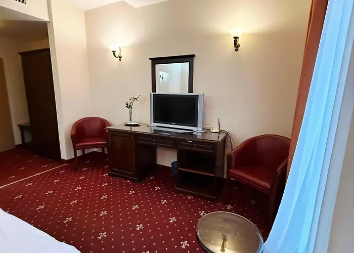 Imperial By Jr Hotel 4*